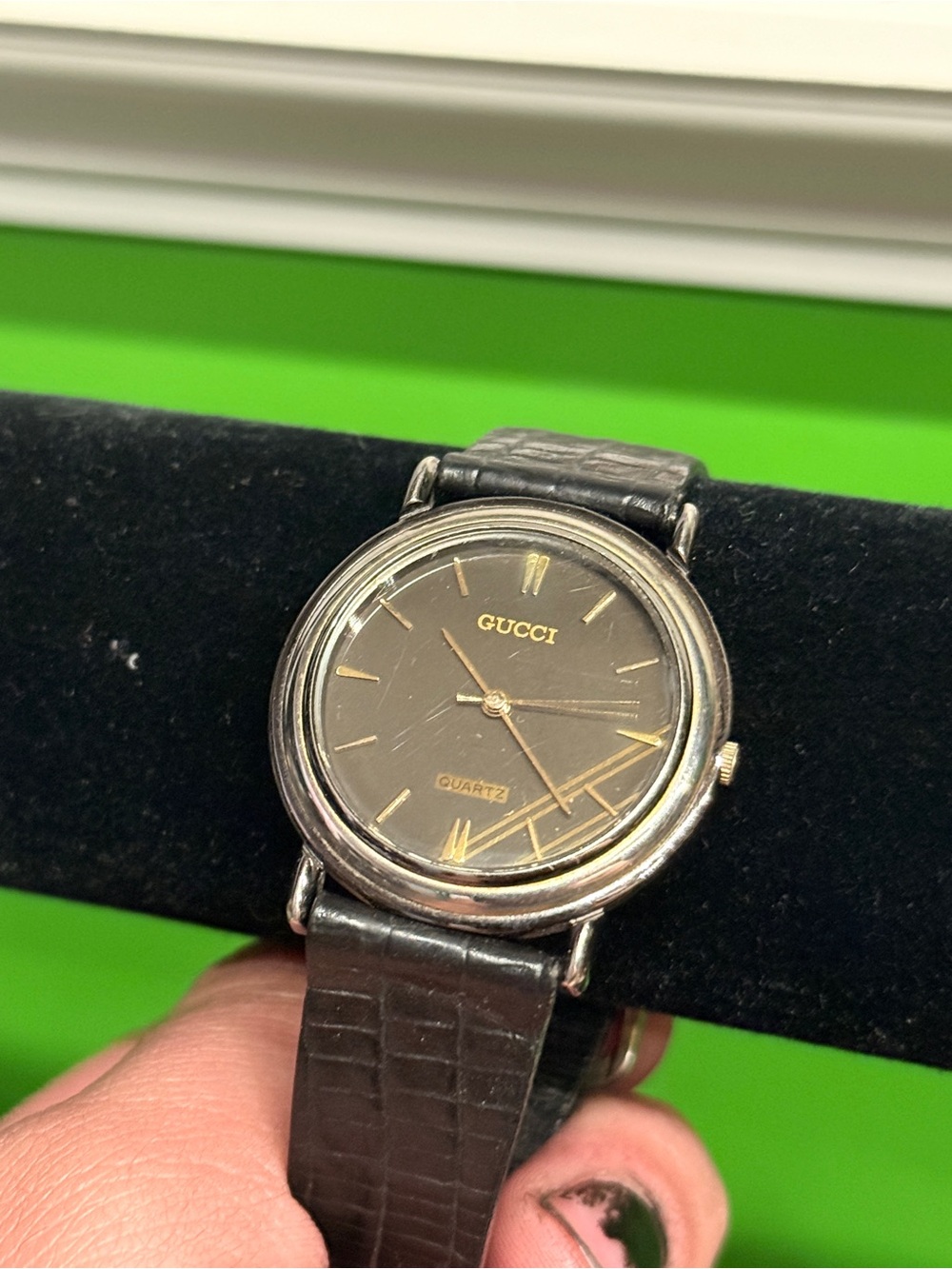 Gucci Black Dial Black Leather Men's Quartz Watch with Gold Accents Vintage